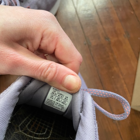 ASICS GT 2000 - Picture 4 of 4